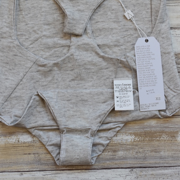 Boys + Arrows BAD NEWS BECK One Piece - Picture 3 of 10